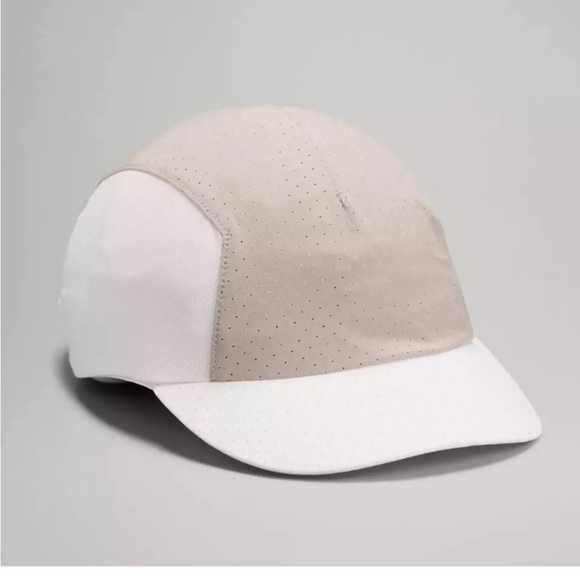 Brand new lululemon perforated run and train hat - Picture 9 of 9